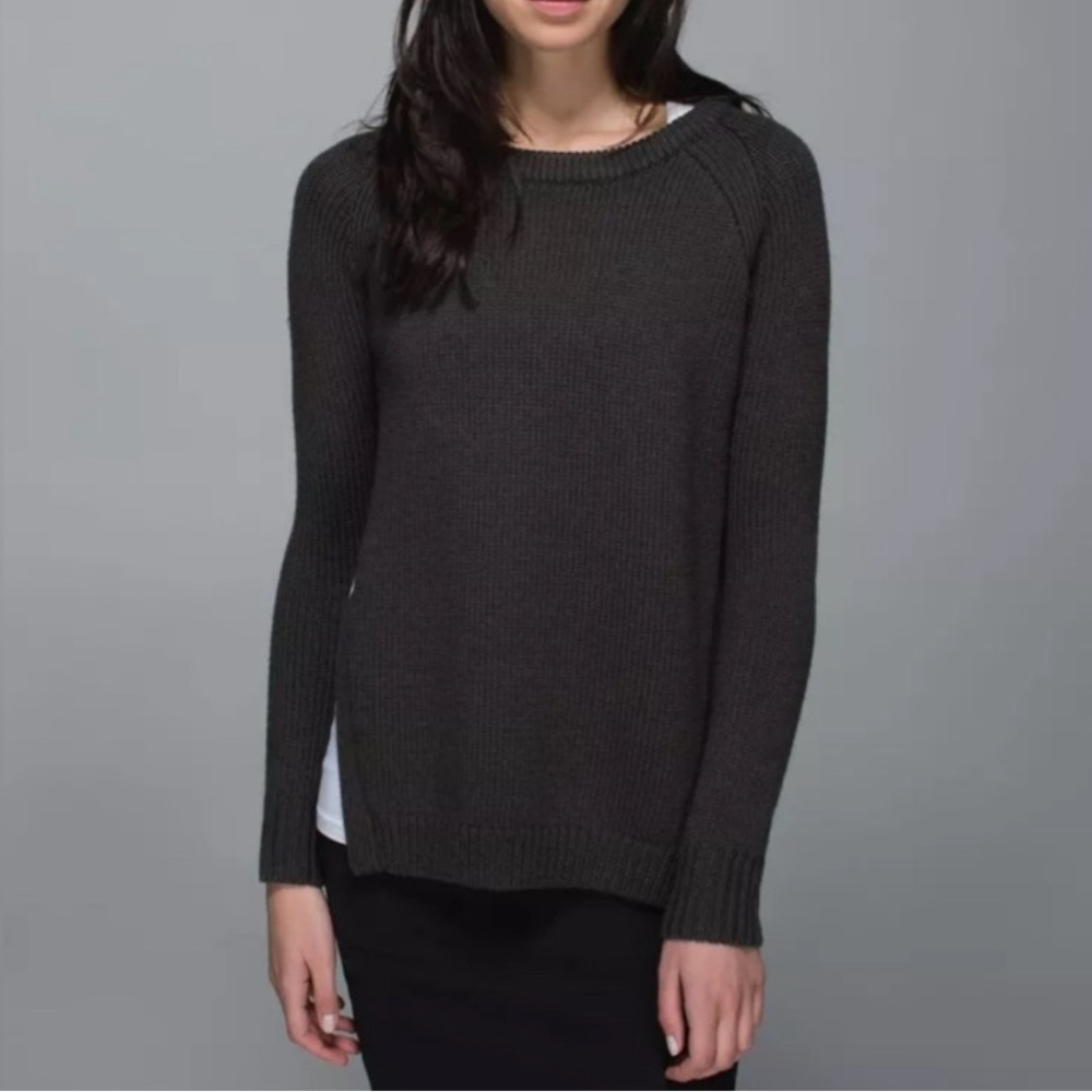Lululemon Women’s Grey Yin To You Sweater | Likely a Size 6/8